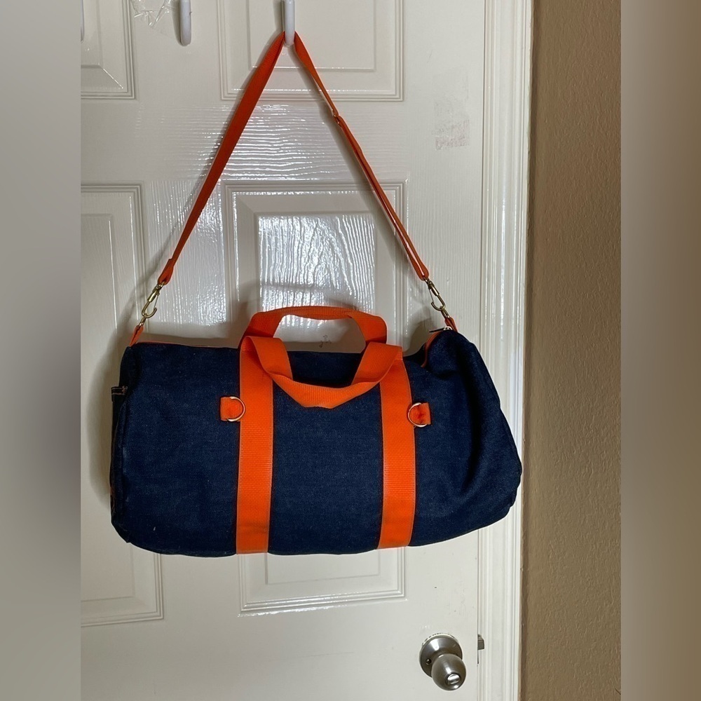 “1982”Blue Jean vintage NWOT Duffel Duffle Bag Men Gym Bag Sports Duffle‌‌‌ - Picture 6 of 15